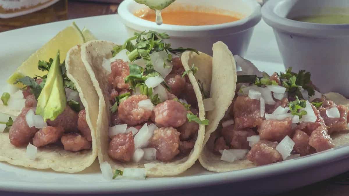 30-bar-bella-isla-mujeres-beach-clubs