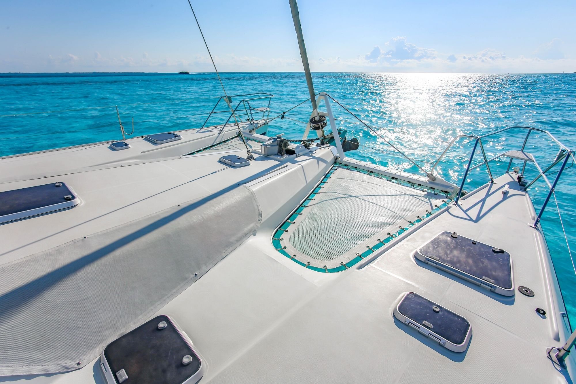 1 - HiRes - Arjuna - Isla Mujeres Catamaran Tour - Cancun Sailing
