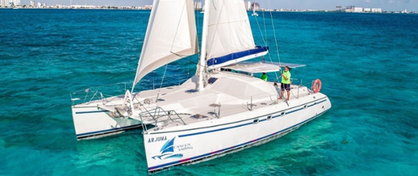 3 - HiRes - Arjuna - Isla Mujeres Catamaran Tour - Cancun Sailing-2-1