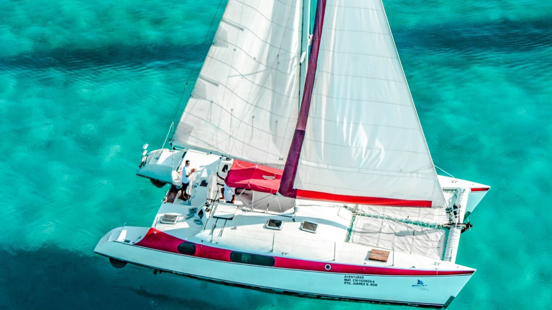4 - LoRes - Aventuras - Isla Mujeres Catamaran Tour - Cancun Sailing