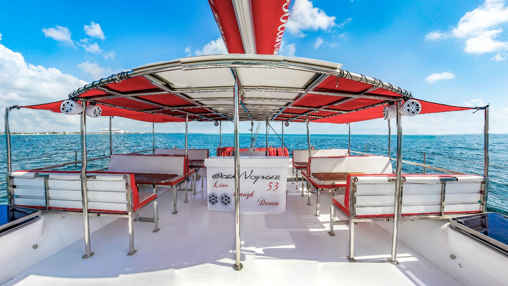 8 - LowRes - Isla Mujeres Full Experience