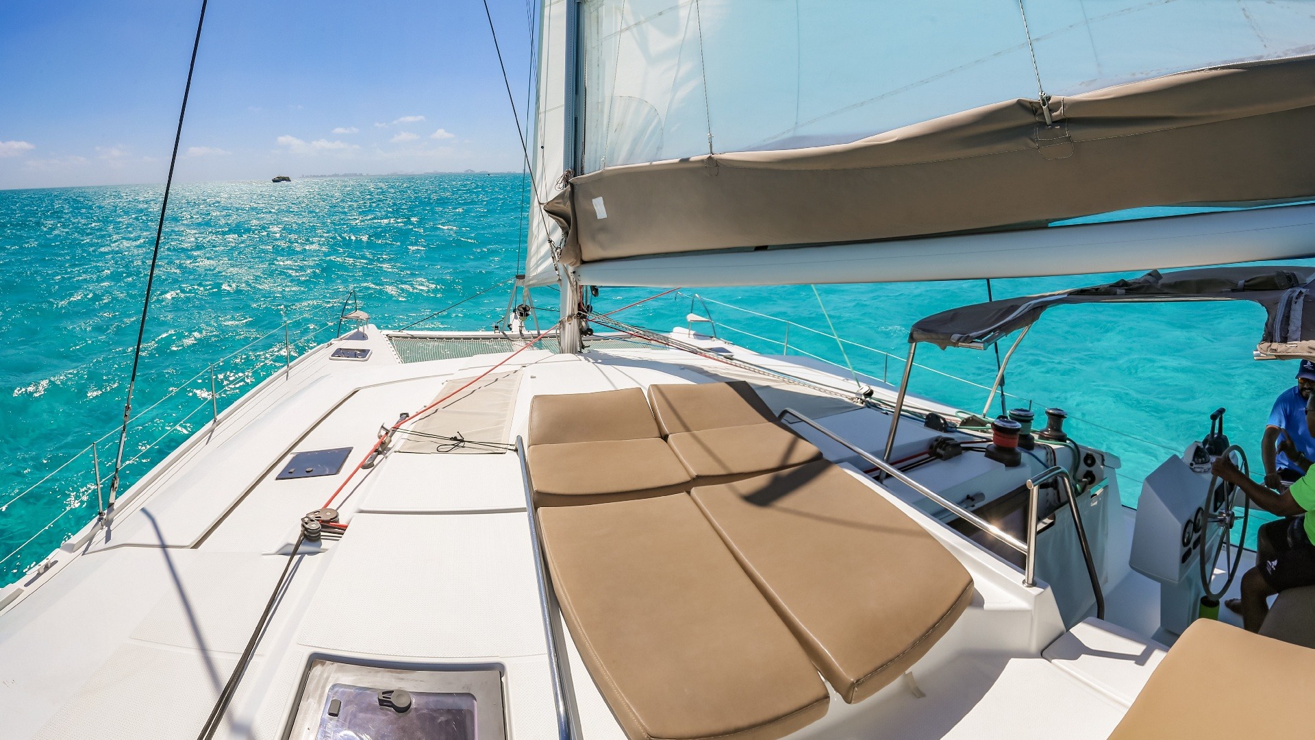 4 - LowRes - Gypse - Private tour to Isla Mujeres in catamaran - Cancun Sailing