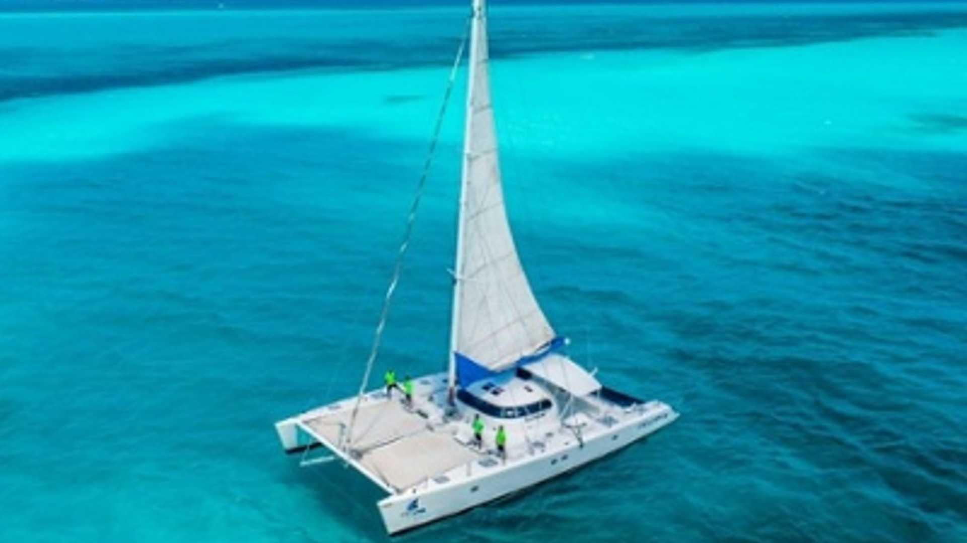 Induna 400x300 - Isla Mujeres Catamaran Tour - Cancun Sailing-1