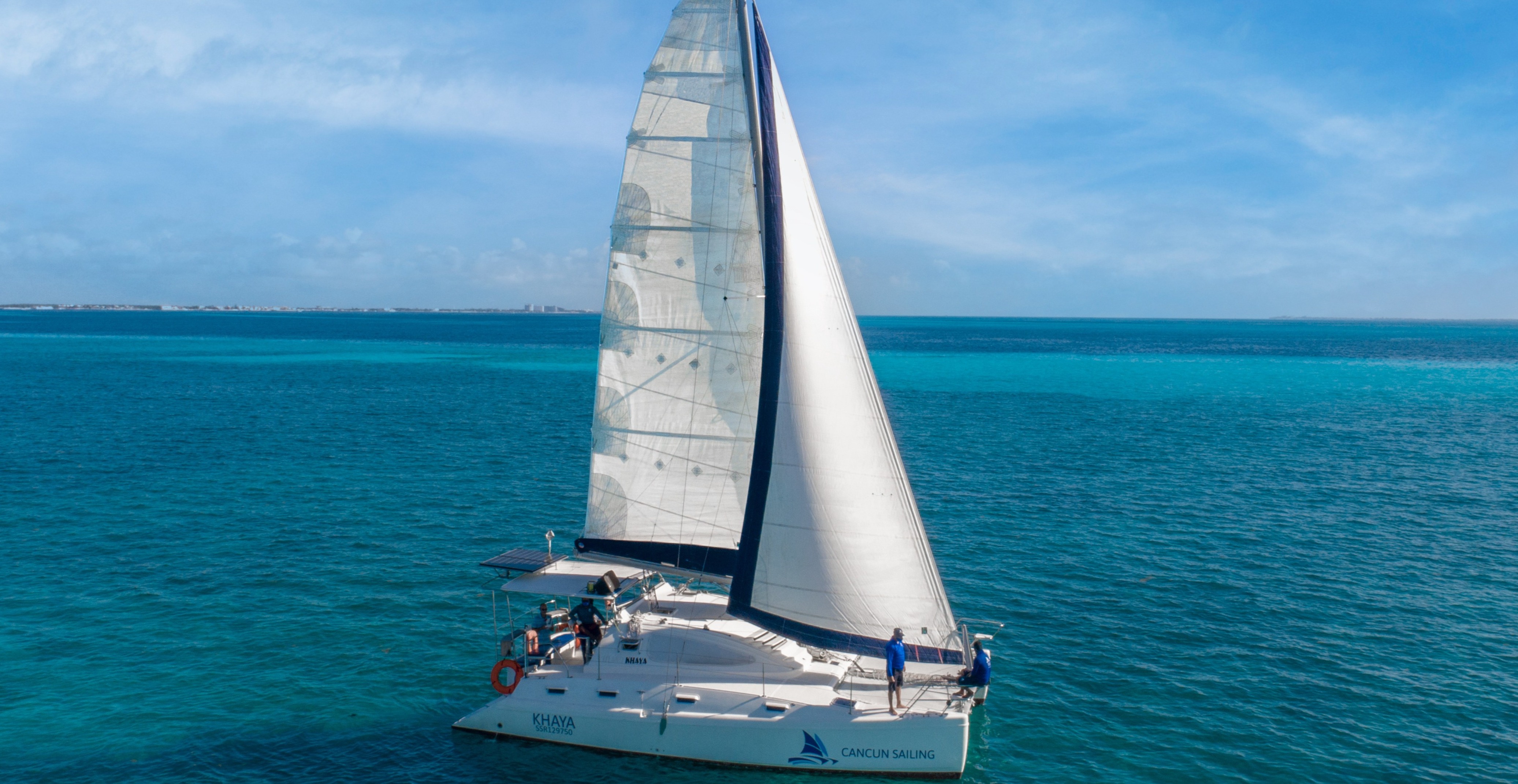01 - HIRES - Khaya catamaran - Cancun Sailing