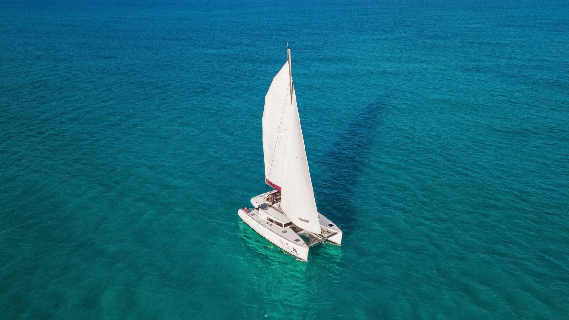 5 - LowRes - Lohengrin - Private tour to Isla Mujeres in catamaran - Cancun Sailing