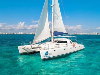 Manta 400x300 - Isla Mujeres Catamaran Tour - Cancun Sailing