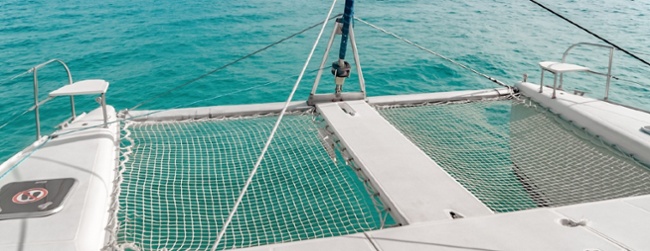 02 - LoRes - Catamaran Marmajua - Trampolines - Cancun Sailing-1-1