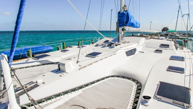 4 - LowRes - Max - Private tour to Isla Mujeres in catamaran - Cancun Sailing-1