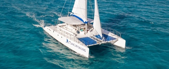 01-HIRES-Ventus catamaran-proa-isla mujeres-1-4