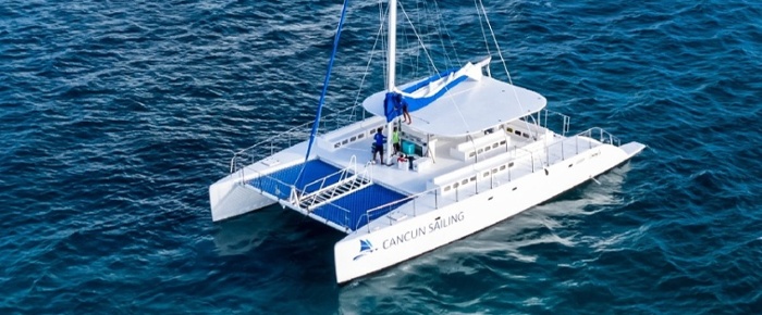 05-LoRES-Ventus catamaran-aerea-isla mujeres-3-1