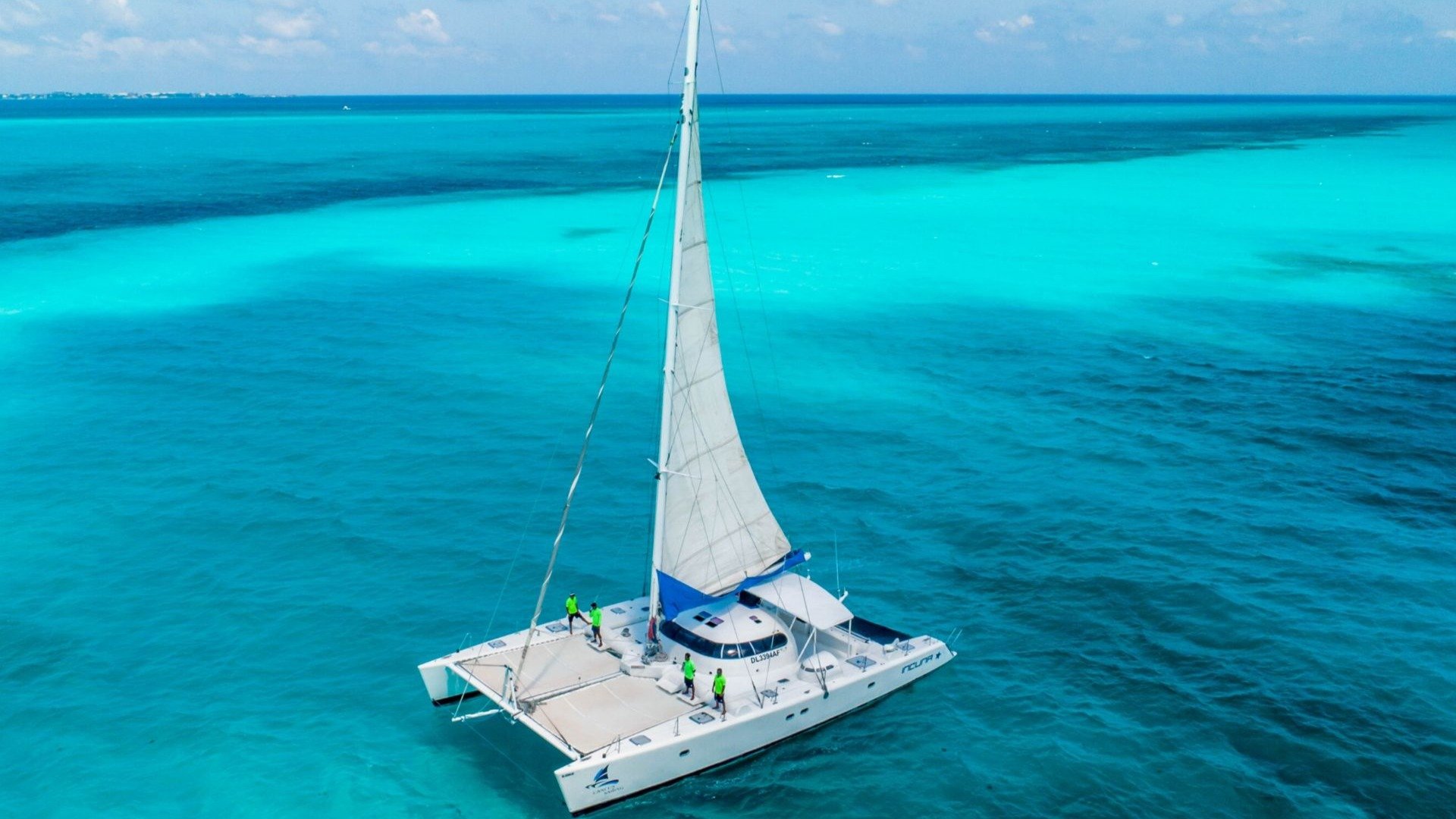 8 - LoRes - Induna - Isla Mujeres Catamaran Tour - Cancun Sailing
