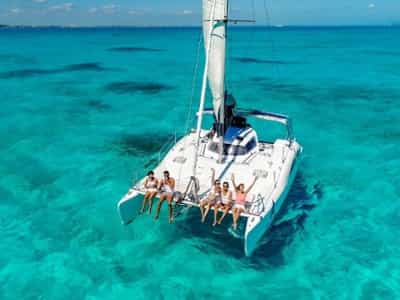 Nal Gone 400x300 - Isla Mujeres Catamaran Tour - Cancun Sailing