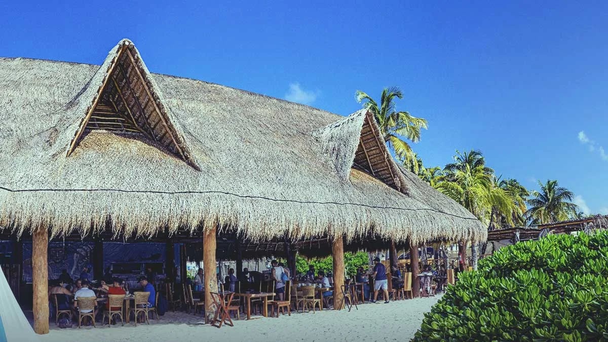 12-ixi-beach-club-isla-mujeres