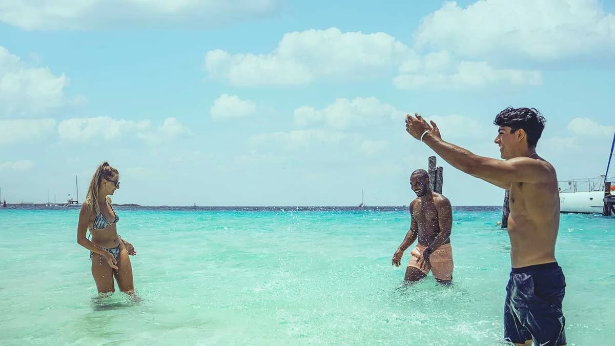 14-ixi-beach-club-isla-mujeres