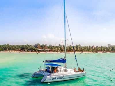 Oh La La 400x300 - Isla Mujeres Catamaran Tour - Cancun Sailing