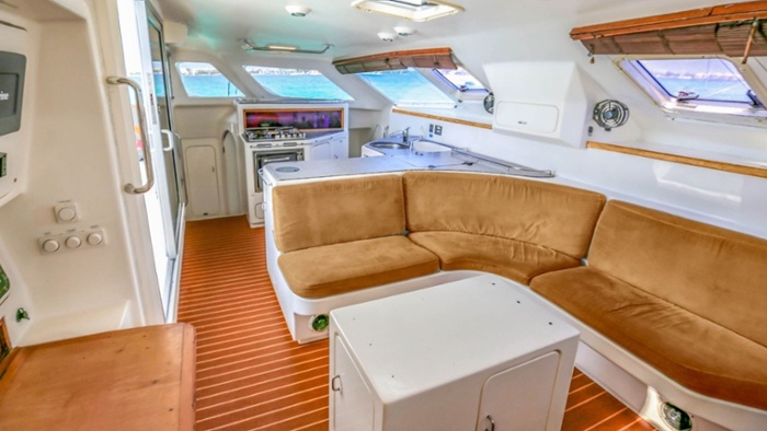 1 - LowRes - Paradise explorer - Private Isla Mujeres catamaran tour - Cancun Sailing-3