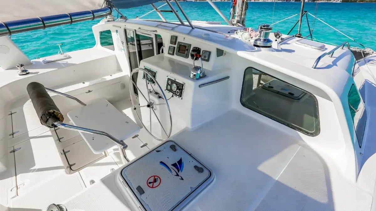 Backseats paradise explorer