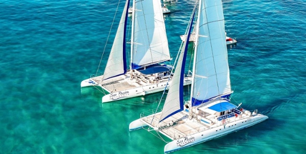 1 - LowRes - Private Isla Mujeres tour in catamaran - Sea Passion I II - Cancun Sailing-1-1
