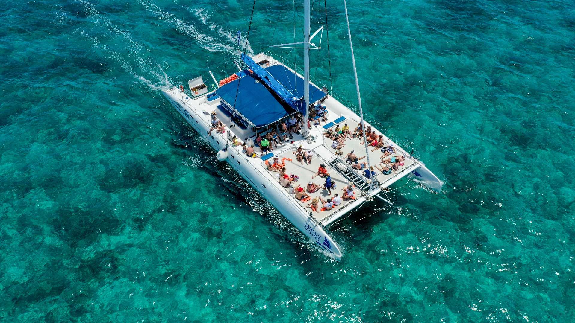 14 - LoRes - Private Isla Mujeres tour in catamaran - Sea Passion I II - Cancun Sailing