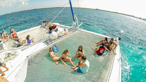 4 - LowRes - Private Isla Mujeres tour in catamaran - Sea Passion I II - Cancun Sailing-1