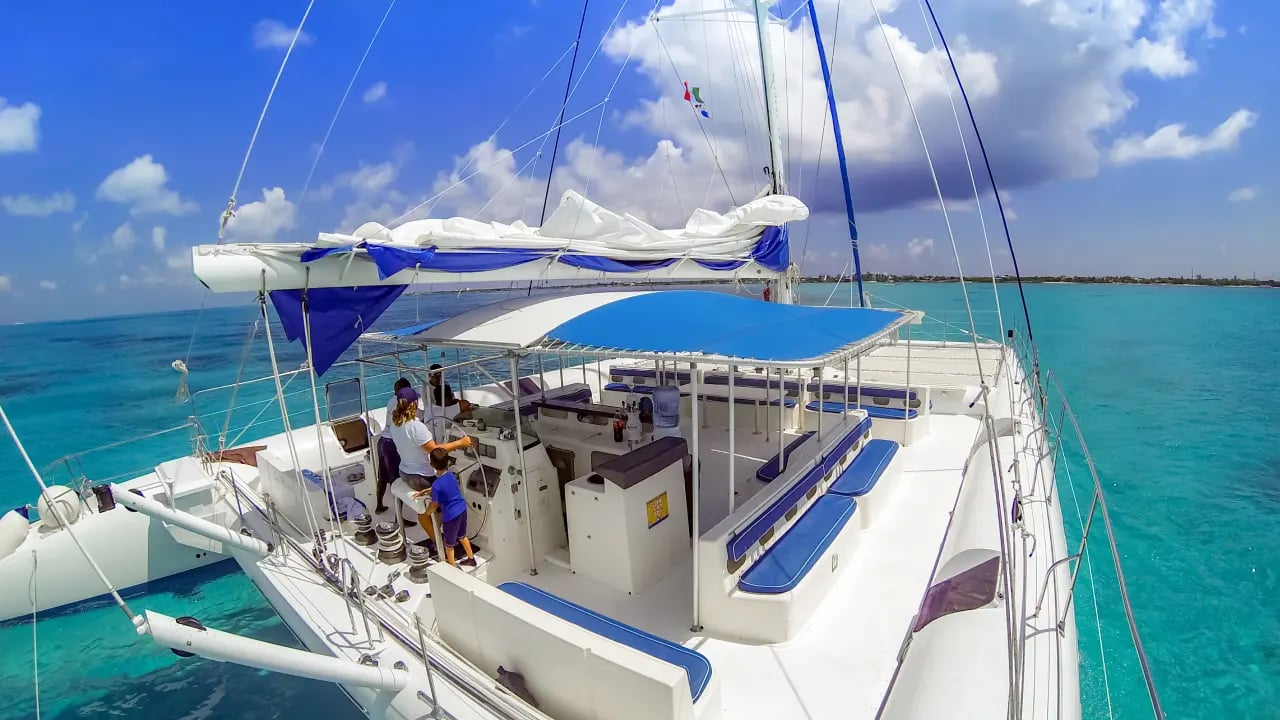sea passion 1 inside