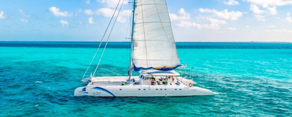7 - HiRes - Sea Passion III - Isla Mujeres Catamaran Tour - Cancun Sailing-1