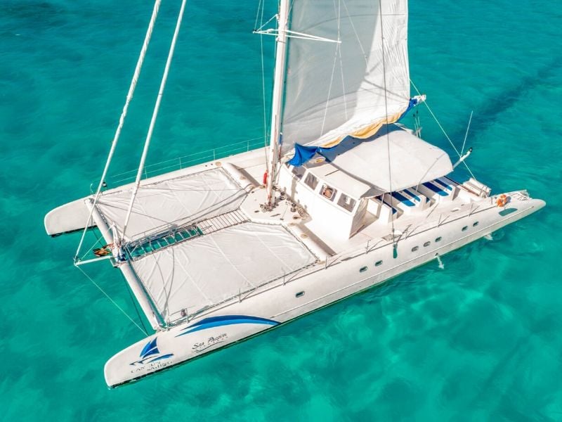 Sea Passion III 800x600 - Isla Mujeres Catamaran Tour - Cancun Sailing