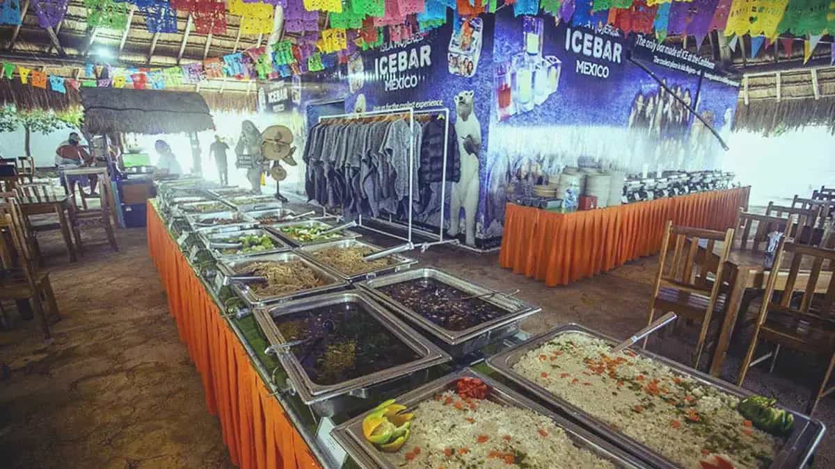 06-Restaurante-Playa-Mexico-cancun-sailing-ice-bar