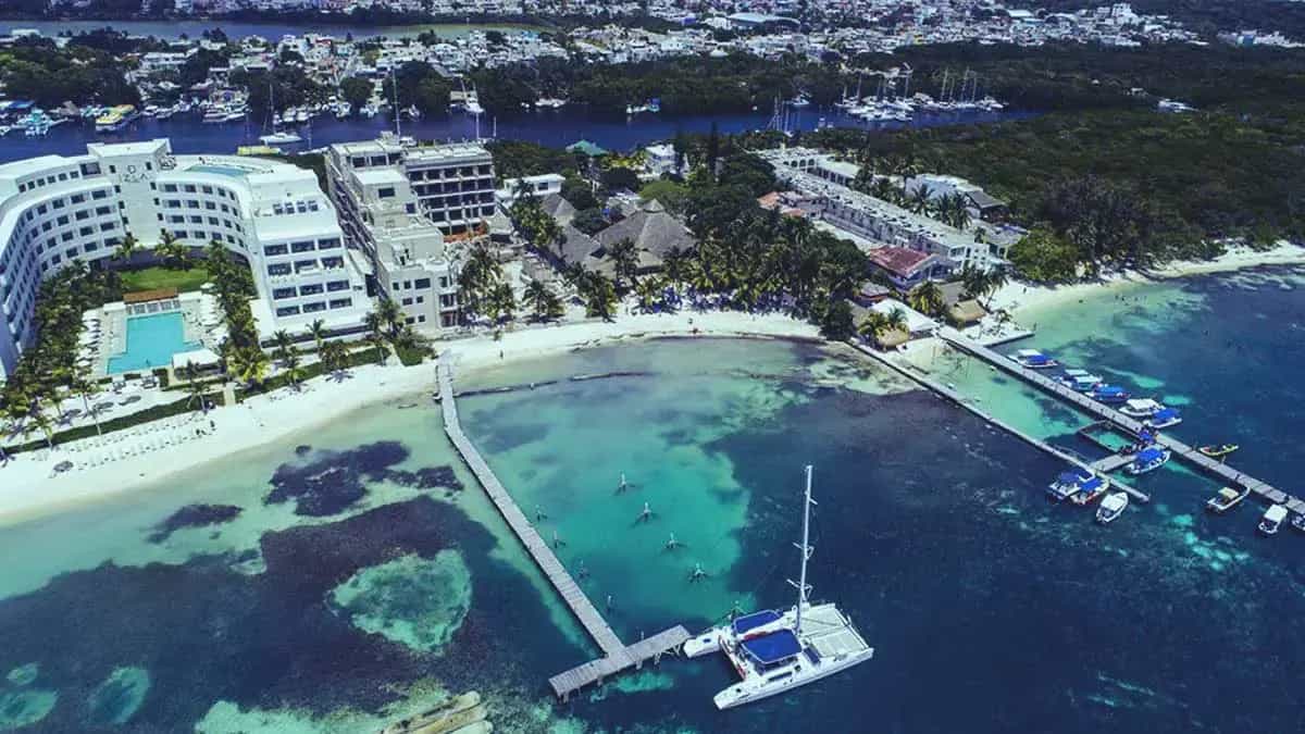 11-Restaurante-Playa-Mexico-cancun-sailing-ice-bar