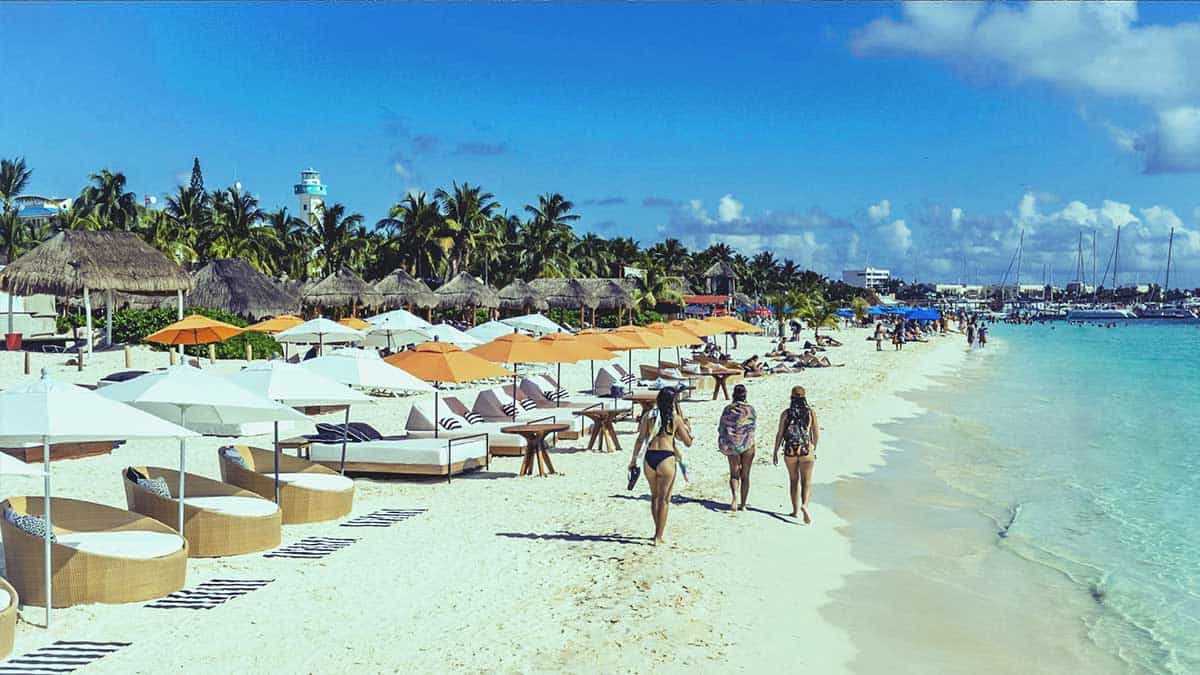 11-zama-beach-club-isla-mujeres