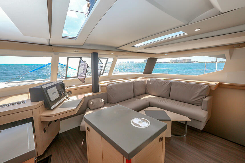Victoria-interior-RG-LR-1